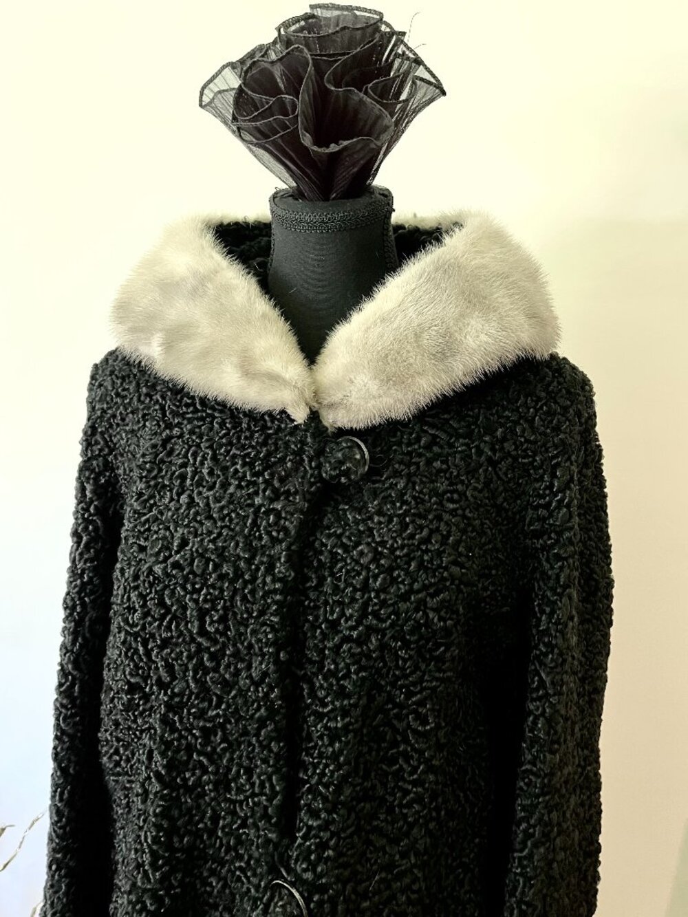 🌹 Vintage Astrakhan Swing Coat